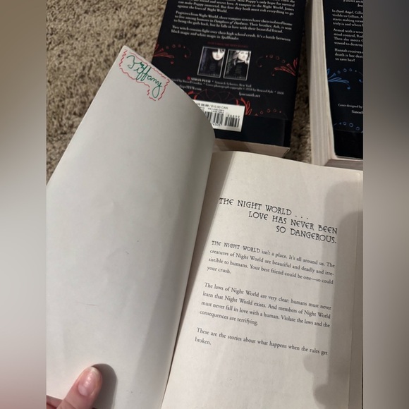 Night World Series by LJ Smith Paperback Volumes 1-3 - Picture 10 of 12